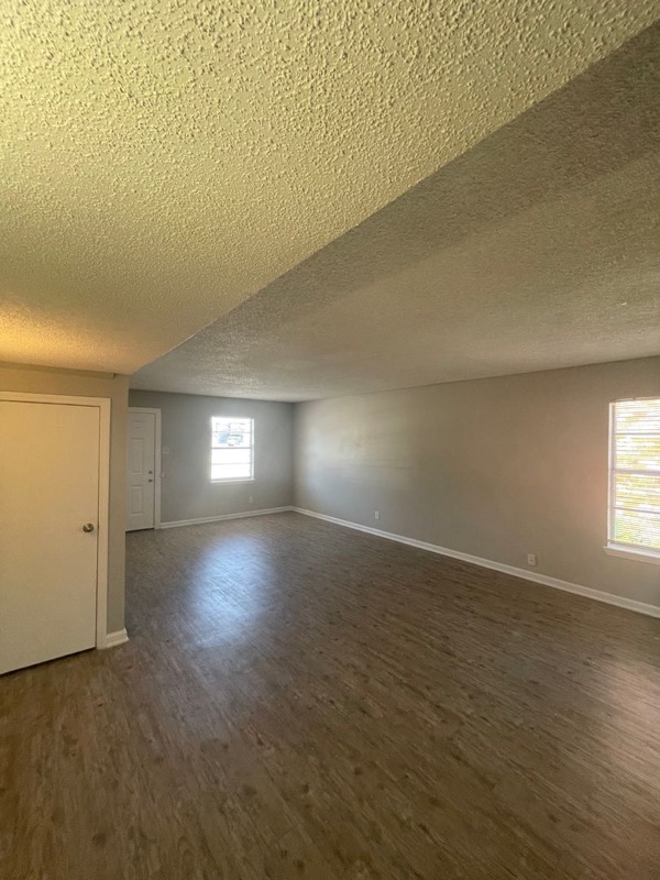 9526 Contessa Drive #06: a room in this apartment, photographed empty.